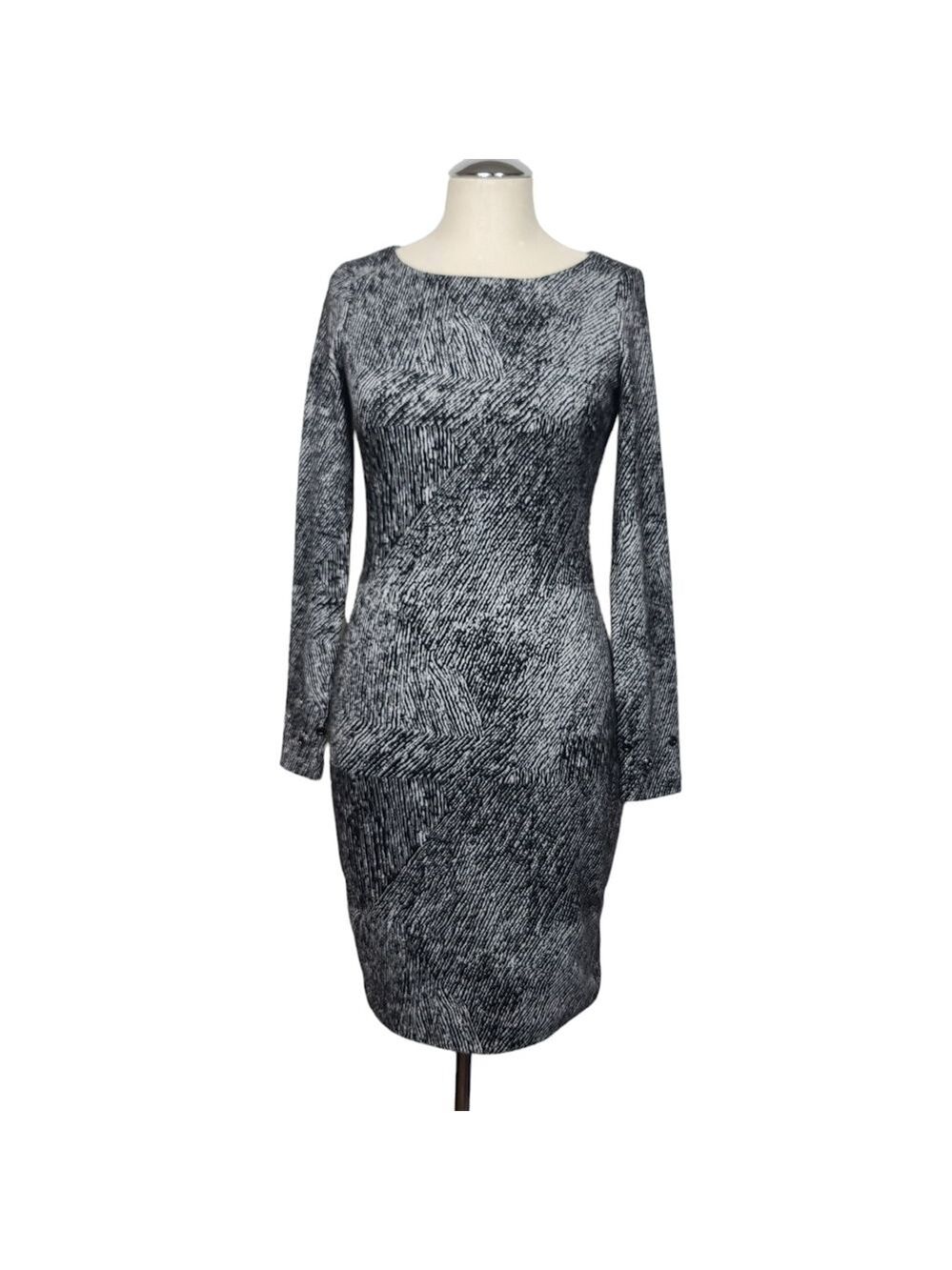 Belle Badgley Mischka Black White Long Sleeves Fitted Dress 0